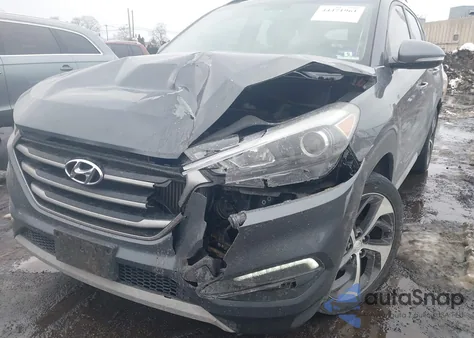2018 Hyundai Tucson Value z USA, uszkodzony, nr VIN KM8J3CA28JU762009